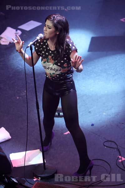 MARINA AND THE DIAMONDS - 2009-11-08 - PARIS - La Cigale - 